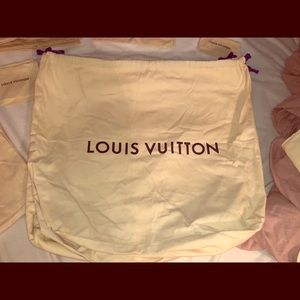 ✨Louis Vuitton Large String Dust Bag✨